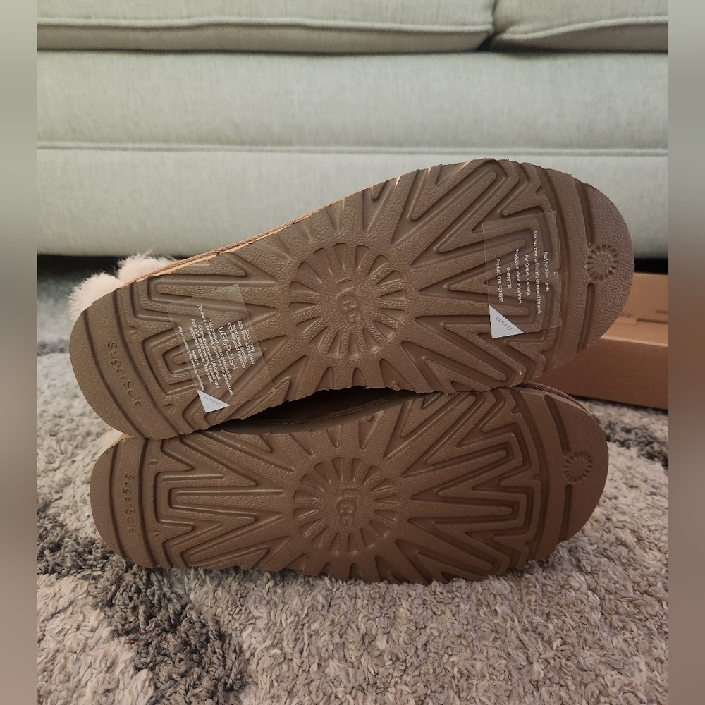 NEW UGG® Australia Classic Heritage Bow Boots - Suede - Picture 9 of 14